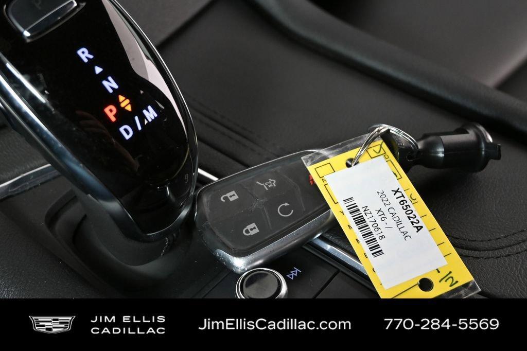 used 2022 Cadillac XT6 car, priced at $36,500