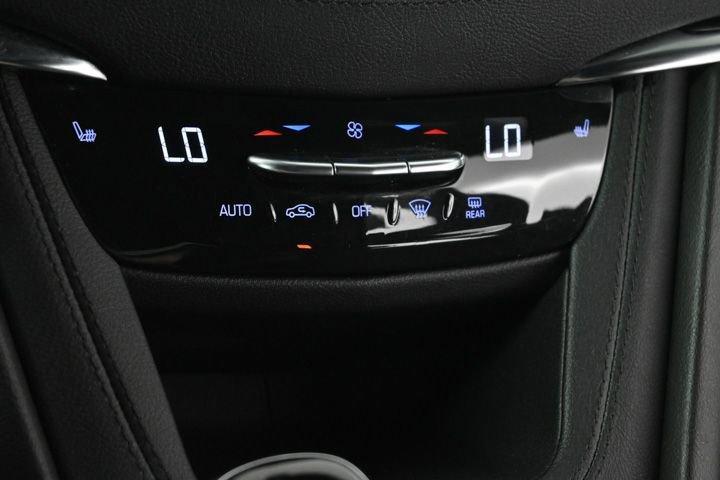 used 2021 Cadillac XT5 car, priced at $29,000