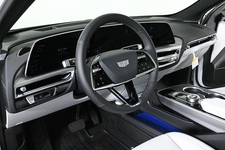 new 2025 Cadillac LYRIQ car