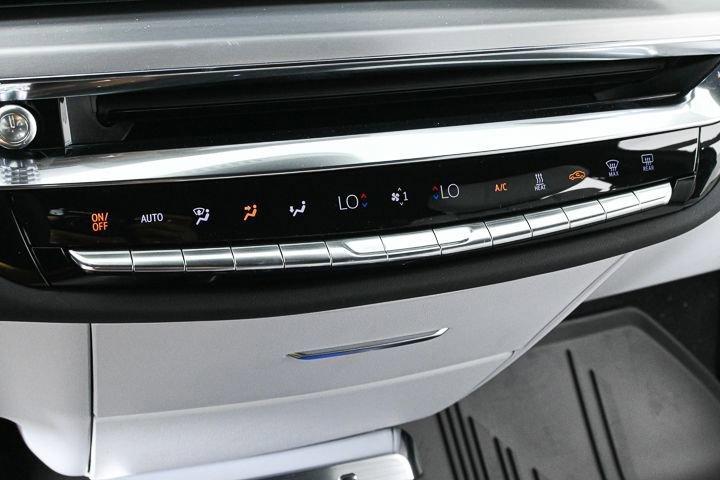 new 2025 Cadillac LYRIQ car