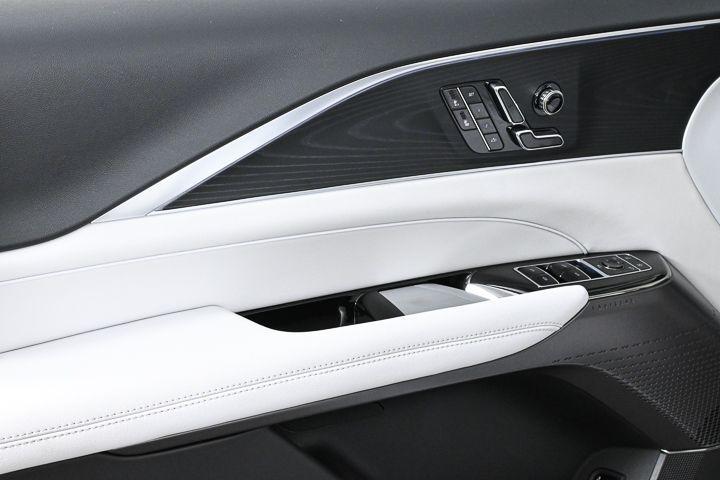 new 2025 Cadillac LYRIQ car, priced at $51,610