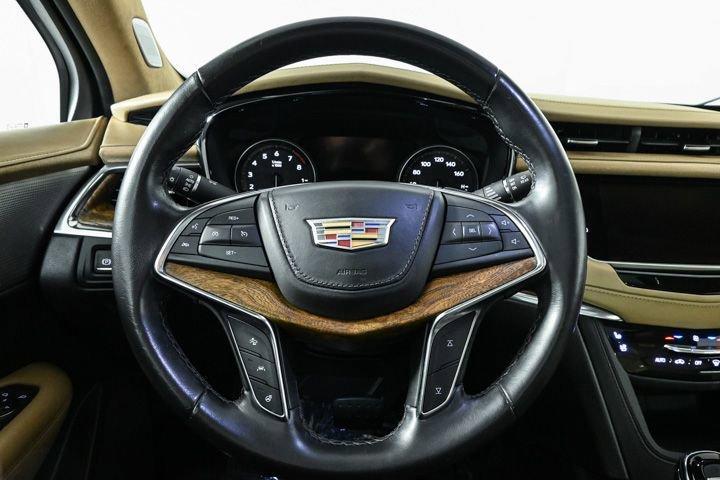 used 2020 Cadillac XT5 car, priced at $24,088