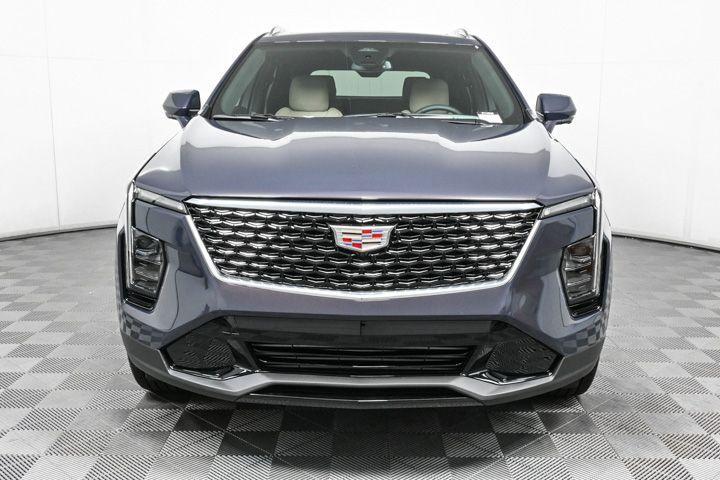 new 2025 Cadillac XT4 car, priced at $40,765