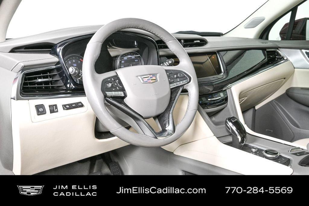 used 2023 Cadillac XT6 car, priced at $39,188