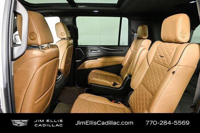 used 2022 Cadillac Escalade ESV car, priced at $53,800