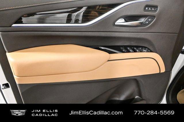 used 2022 Cadillac Escalade ESV car, priced at $53,800