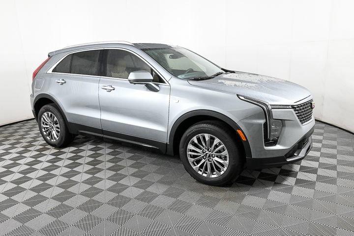 new 2025 Cadillac XT4 car, priced at $39,240