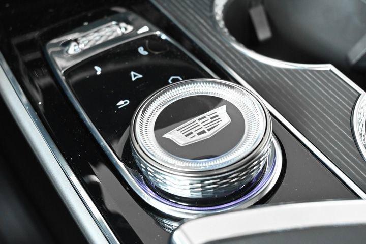 new 2025 Cadillac LYRIQ car
