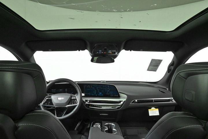 new 2025 Cadillac LYRIQ car