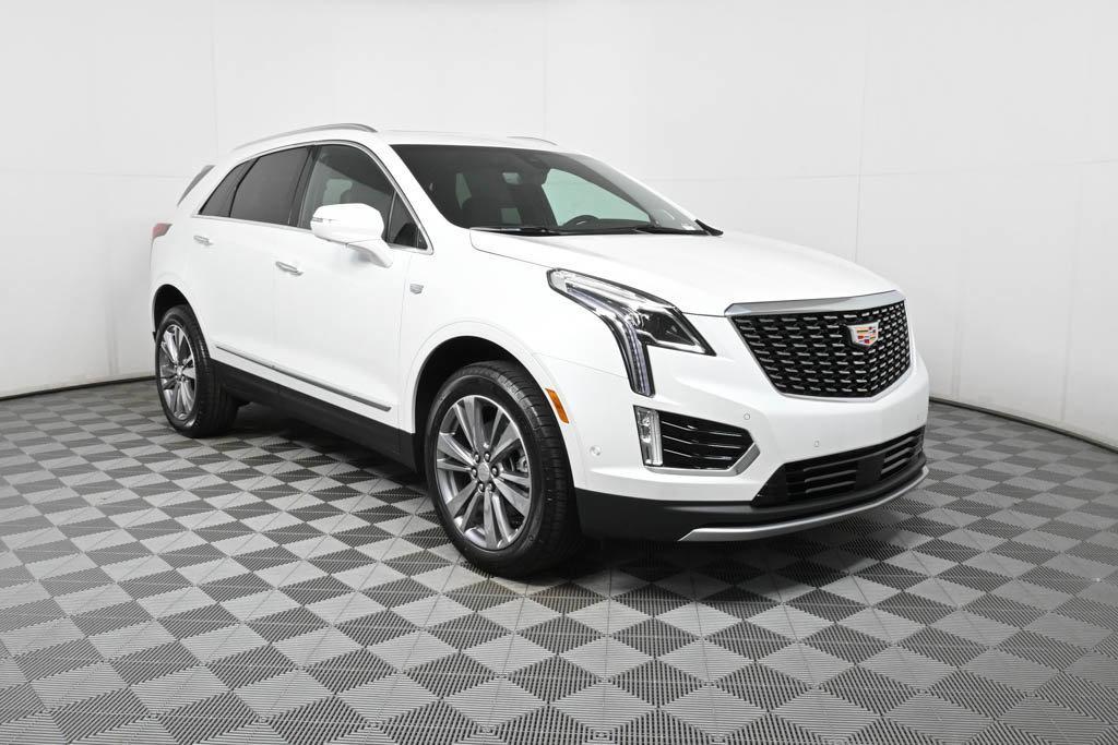 new 2024 Cadillac XT5 car, priced at $55,390