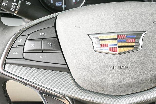 new 2025 Cadillac XT5 car, priced at $56,690