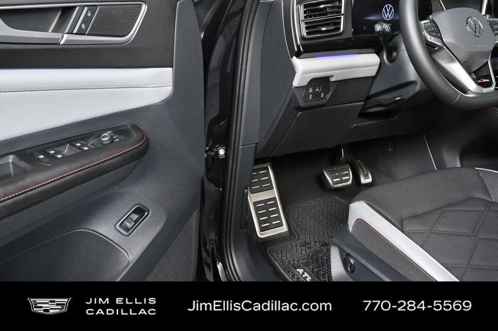 used 2024 Volkswagen Atlas car, priced at $37,988