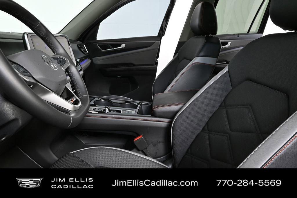 used 2024 Volkswagen Atlas car, priced at $36,850
