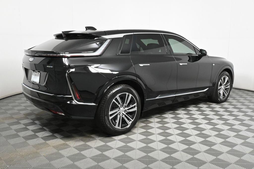 new 2025 Cadillac LYRIQ car