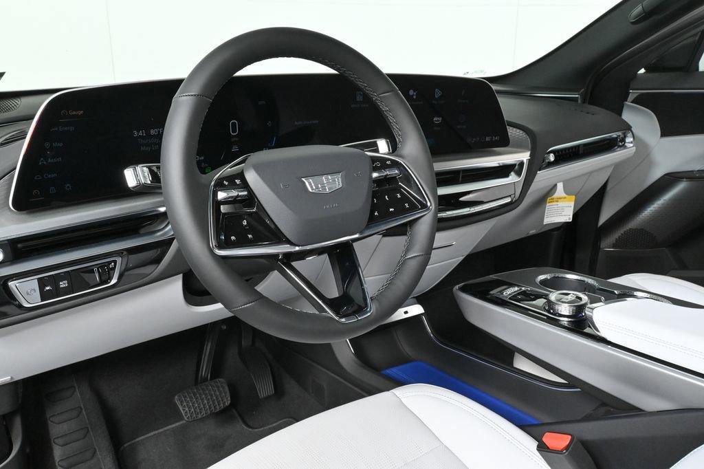 new 2025 Cadillac LYRIQ car