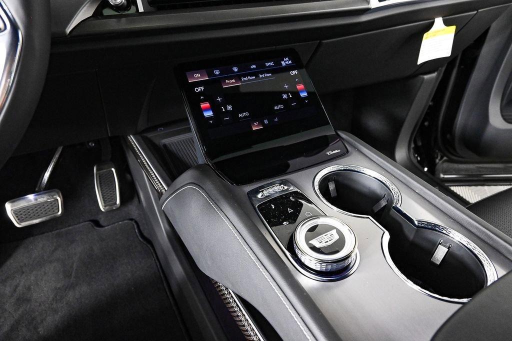 new 2026 Cadillac VISTIQ car, priced at $78,015