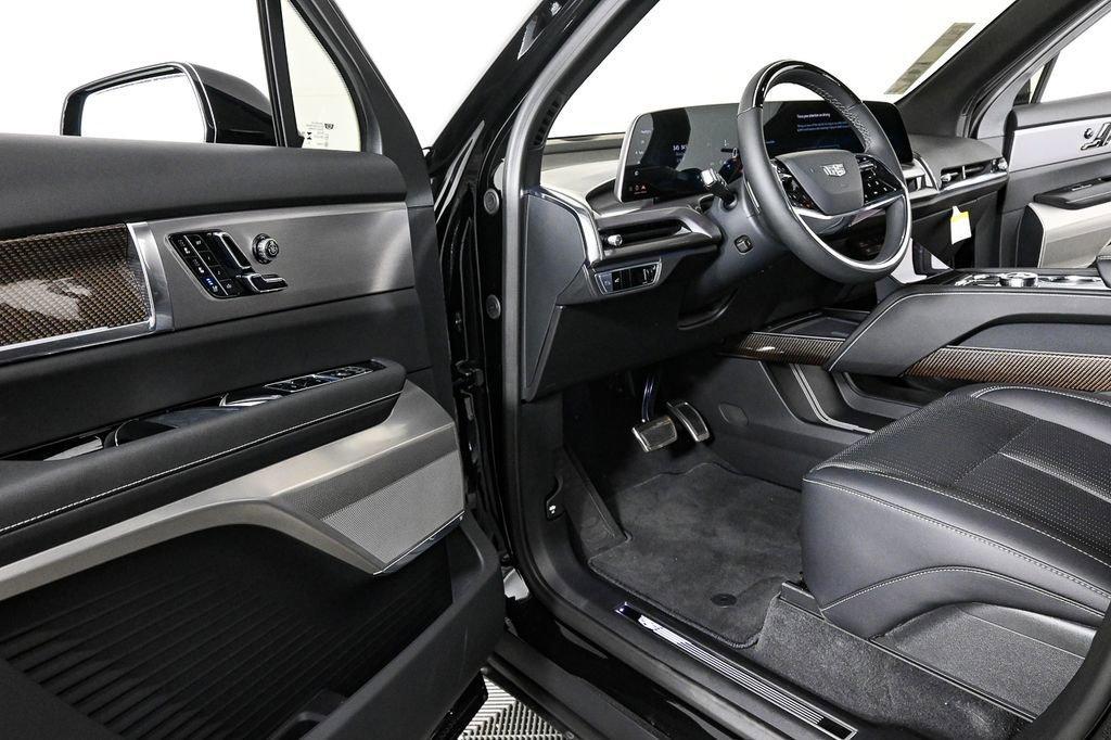 new 2026 Cadillac VISTIQ car, priced at $78,015