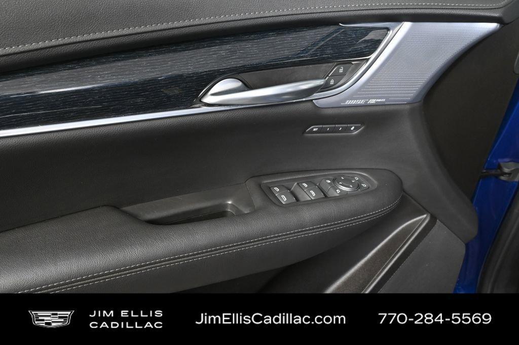 used 2025 Cadillac XT5 car, priced at $47,266