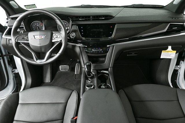 new 2025 Cadillac XT6 car, priced at $67,460