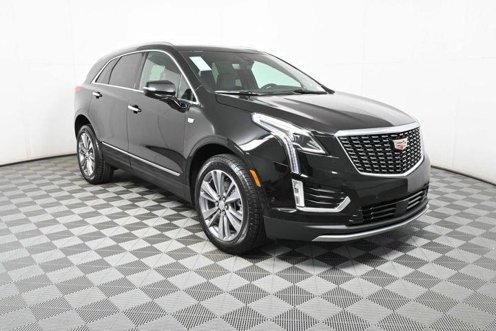 new 2025 Cadillac XT5 car, priced at $55,085