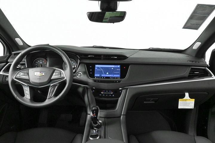 new 2025 Cadillac XT5 car, priced at $56,585