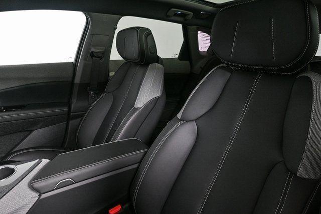 new 2025 Cadillac OPTIQ car, priced at $59,863