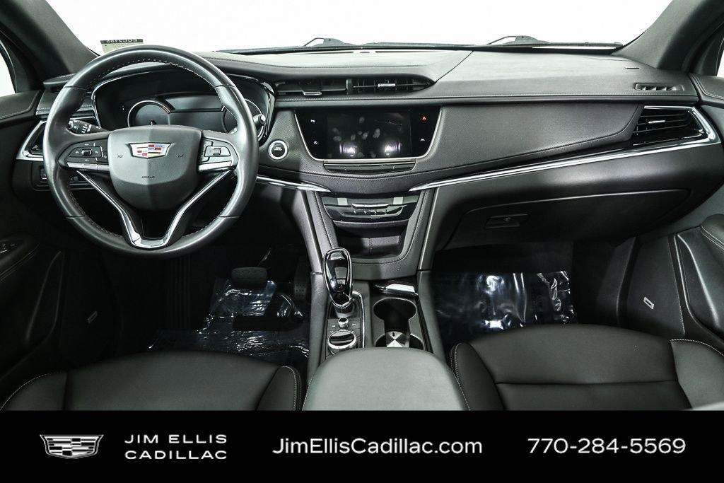 used 2023 Cadillac XT6 car, priced at $36,000
