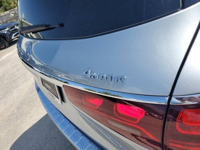 new 2025 Mercedes-Benz GLS 580 car, priced at $124,800