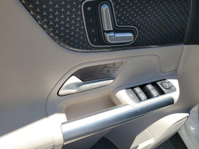 used 2025 Mercedes-Benz GLA 250 car, priced at $40,494