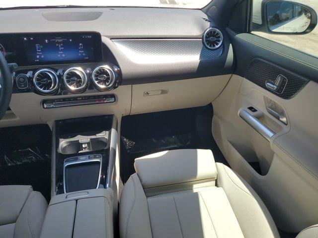 used 2025 Mercedes-Benz GLA 250 car, priced at $40,494