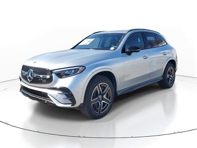 new 2025 Mercedes-Benz GLC 300 car, priced at $57,085