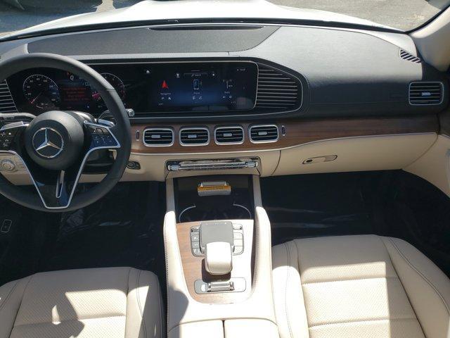 new 2026 Mercedes-Benz GLS 450 car, priced at $92,330