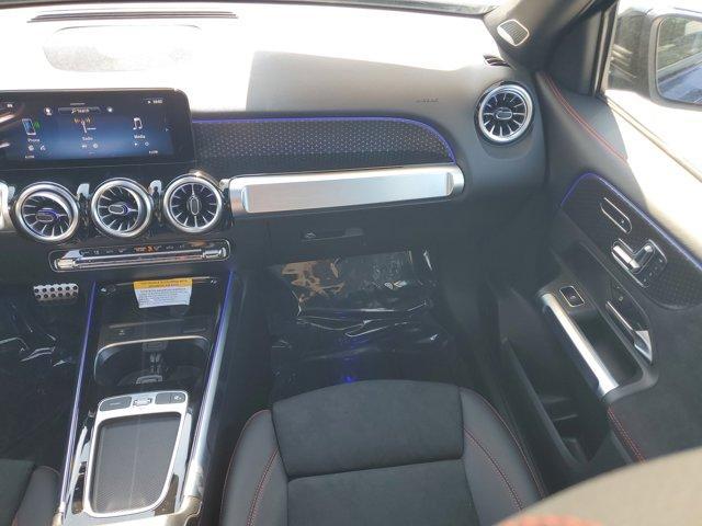 new 2025 Mercedes-Benz GLB 250 car, priced at $53,925