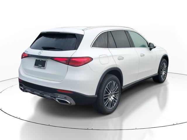 new 2025 Mercedes-Benz GLC 300 car, priced at $52,885