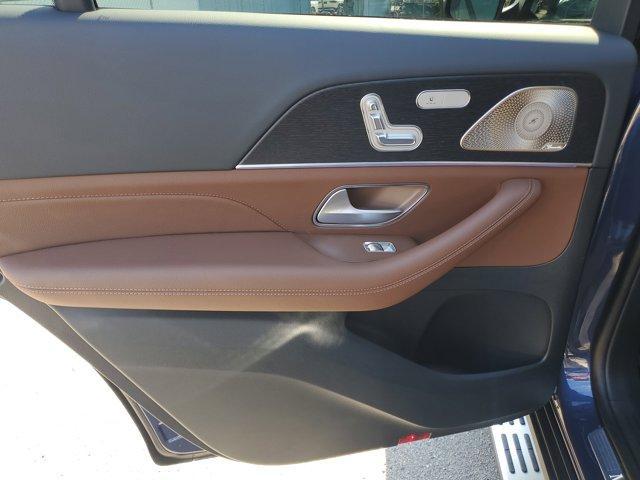 new 2025 Mercedes-Benz GLS 450 car, priced at $102,865