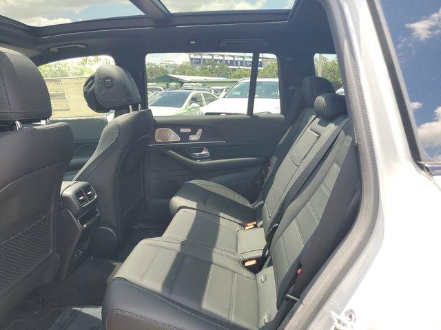 new 2025 Mercedes-Benz GLS 450 car, priced at $103,260