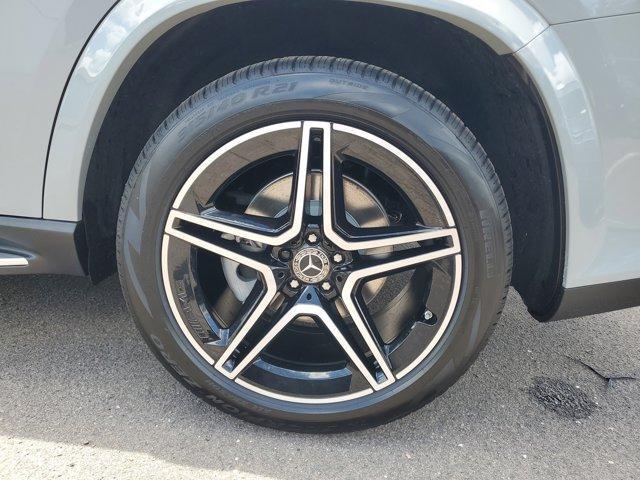 new 2025 Mercedes-Benz GLS 450 car, priced at $103,260