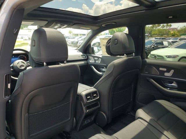 new 2025 Mercedes-Benz GLS 450 car, priced at $103,260