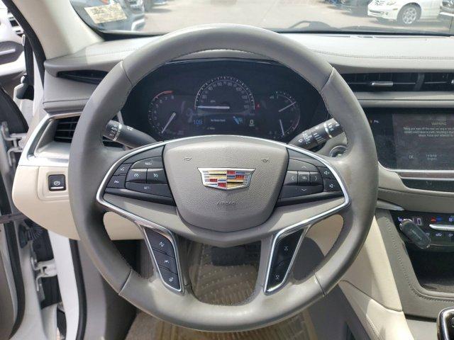 used 2018 Cadillac XT5 car, priced at $20,425