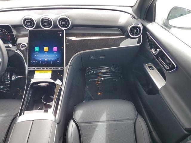 new 2025 Mercedes-Benz GLC 300 car, priced at $51,465