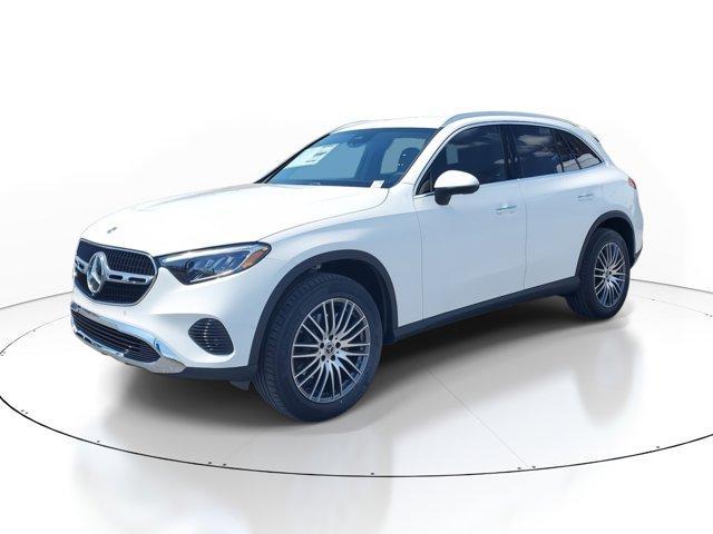 new 2025 Mercedes-Benz GLC 300 car, priced at $52,515