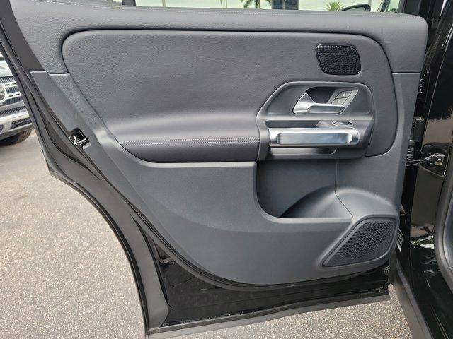 new 2025 Mercedes-Benz GLB 250 car, priced at $51,150
