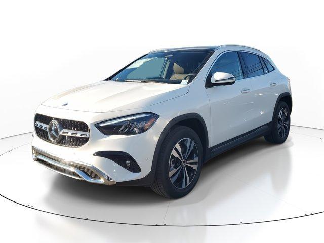 new 2025 Mercedes-Benz GLA 250 car, priced at $52,815