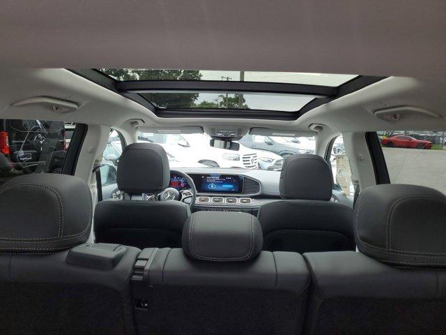 new 2026 Mercedes-Benz GLS 450 car, priced at $93,015