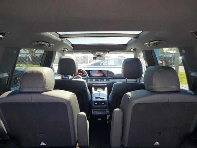 new 2025 Mercedes-Benz GLS 450 car, priced at $95,365
