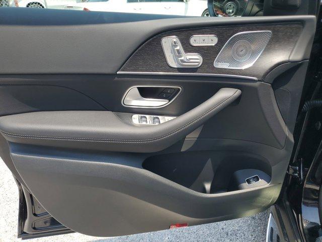 new 2025 Mercedes-Benz GLE 350 car, priced at $68,120
