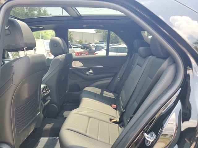 new 2025 Mercedes-Benz GLE 350 car, priced at $68,120
