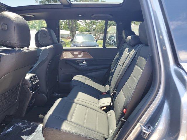 new 2025 Mercedes-Benz GLS 580 car, priced at $117,280