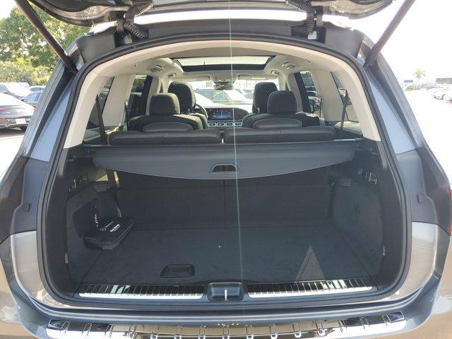new 2025 Mercedes-Benz GLS 450 car, priced at $103,545