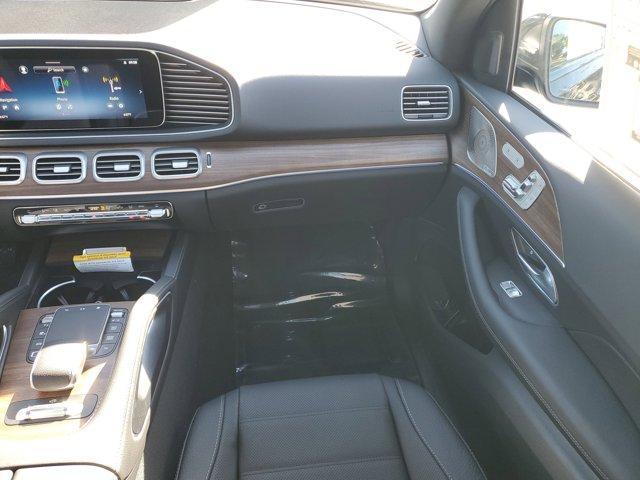 new 2025 Mercedes-Benz GLE 580 car, priced at $96,595